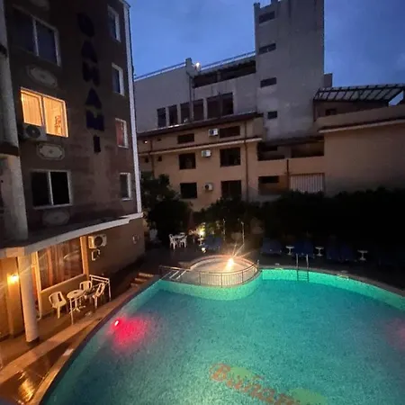 Bah Holidays Ξενοδοχείο με διαμερίσματα 3*